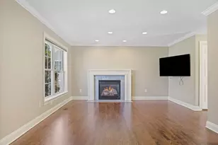 86 Forest St, New Canaan, CT 06840 - Photo 5