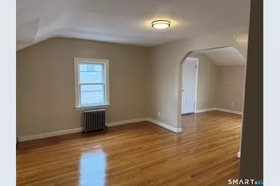 205 London Drive #2nd Floor, Hamden, CT 06517 - Photo 3