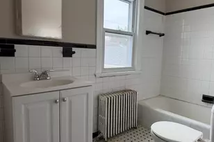 205 London Dr, Hamden, CT 06517 - Photo 7