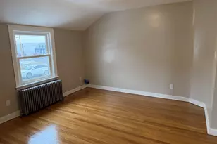 205 London Dr, Hamden, CT 06517 - Photo 9