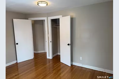 205 London Drive #2nd Floor, Hamden, CT 06517 - Photo 5