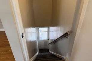 205 London Dr, Hamden, CT 06517 - Photo 9