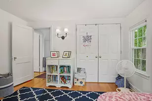 688 Wilson St, Fairfield, CT 06825 - Photo 15