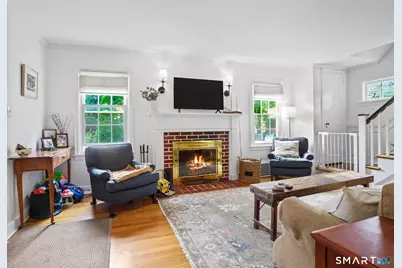 688 Wilson Street, Fairfield, CT 06825 - Photo 5