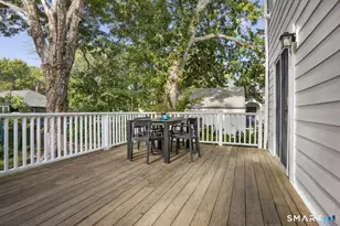 688 Wilson St, Fairfield, CT 06825 - Photo 17