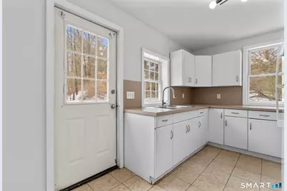 205 Camp Street, Plainville, CT 06062 - Photo 7