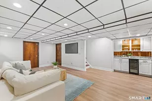 37 Quarry Rd, Stamford, CT 06903 - Photo 33