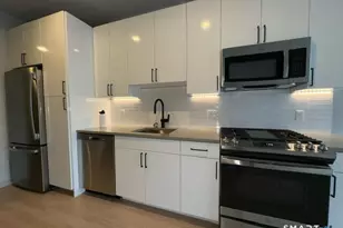 711 Summer St, Stamford, CT 06901 - Photo 1