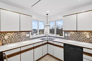 18 Noble Ave, Groton, CT 06340 - Photo 15