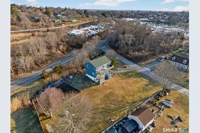 18 Noble Avenue, Groton, CT 06340 - Photo 7