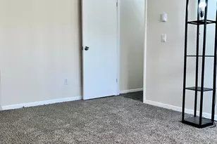 8 Roma St, East Haven, CT 06512 - Photo 11