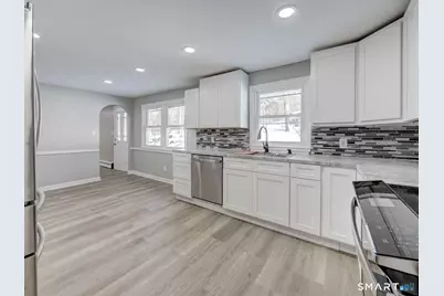 110 Greenwood Drive, Manchester, CT 06042 - Photo 23