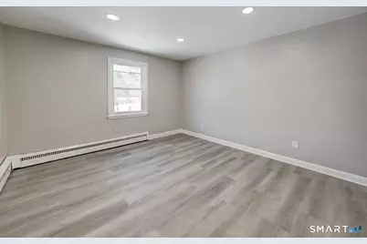 110 Greenwood Drive, Manchester, CT 06042 - Photo 19