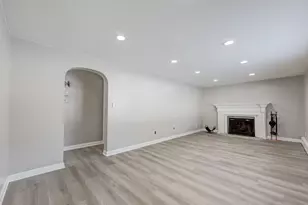 110 Greenwood Dr, Manchester, CT 06042 - Photo 17