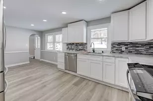 110 Greenwood Dr, Manchester, CT 06042 - Photo 9
