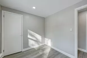 110 Greenwood Dr, Manchester, CT 06042 - Photo 23