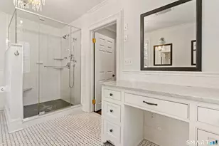 242 Ocean Dr W, Stamford, CT 06902 - Photo 23