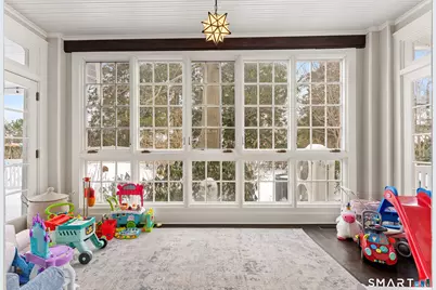 242 Ocean Drive West, Stamford, CT 06902 - Photo 5