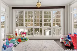 242 Ocean Dr W, Stamford, CT 06902 - Photo 5