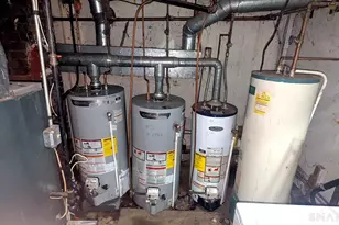 116 Old Foxon Rd, East Haven, CT 06513 - Photo 33