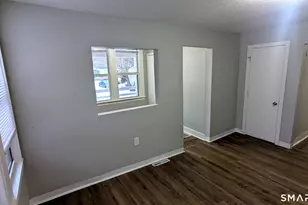 116 Old Foxon Rd, East Haven, CT 06513 - Photo 15