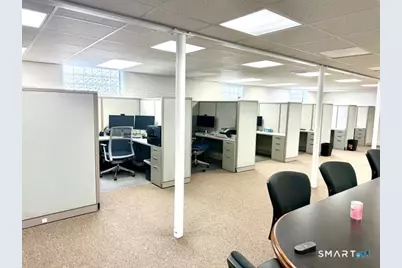 26 Broadway, North Haven, CT 06473 - Photo 9
