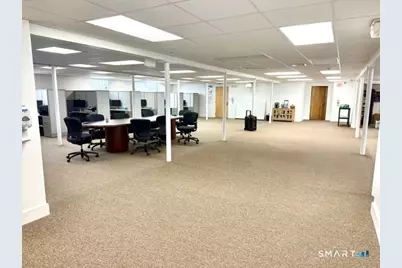 26 Broadway, North Haven, CT 06473 - Photo 7