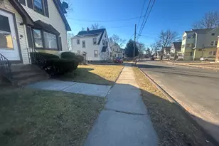 51 Daniel St, East Hartford, CT 06108 - Photo 7