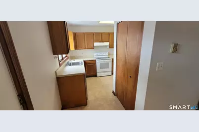 482 Lake Avenue #6, Bristol, CT 06010 - Photo 5