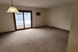 482 Lake Ave, Bristol, CT 06010 - Photo 9