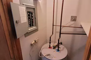 482 Lake Ave, Bristol, CT 06010 - Photo 15