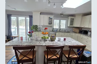 573 Wolcott Road, Bristol, CT 06010 - Photo 5