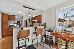 14 Warren St, New London, CT 06320 - Photo 19