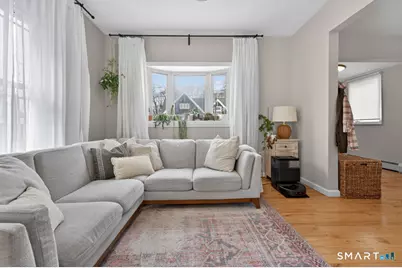 14 Warren Street, New London, CT 06320 - Photo 9