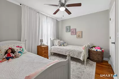 14 Warren Street, New London, CT 06320 - Photo 25