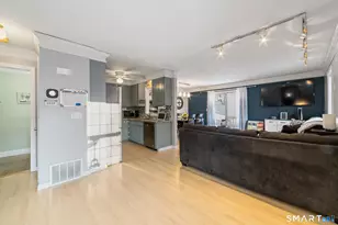 1159 Highland Ave, Waterbury, CT 06708 - Photo 3