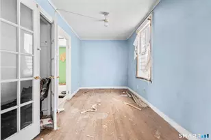 25 Catlin St, Meriden, CT 06450 - Photo 11