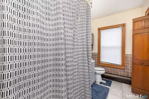 1320 Stanley St, New Britain, CT 06051 - Photo 29