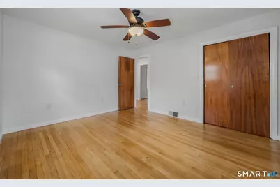 448 Mohegan Avenue Parkway, Waterford, CT 06375 - Photo 29