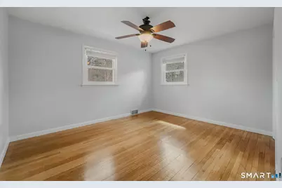 448 Mohegan Avenue Parkway, Waterford, CT 06375 - Photo 23