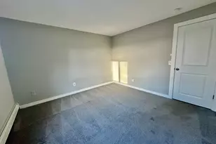 111 Sherbrooke Ave, Hartford, CT 06106 - Photo 11