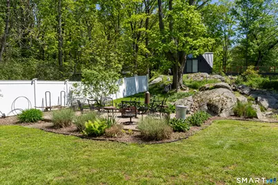 147 Boston Street, Guilford, CT 06437 - Photo 33