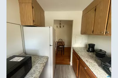 24 Merrill Street #APT C2, Hartford, CT 06106 - Photo 3