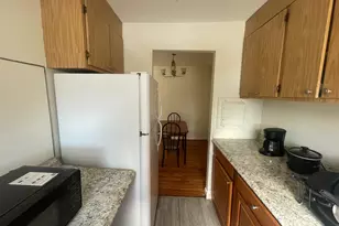 24 Merrill St, Hartford, CT 06106 - Photo 3