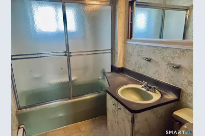 1567 Main Street, East Hartford, CT 06108 - Photo 21