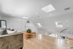 25 Zack Ln, Bristol, CT 06010 - Photo 9