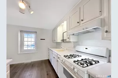 37 Hubbard Run Drive #37, Glastonbury, CT 06033 - Photo 11