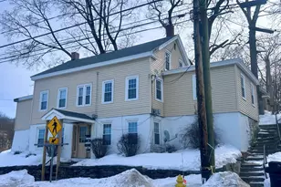 203 School St, Putnam, CT 06260 - Photo 3