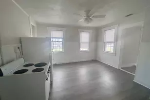 203 School St, Putnam, CT 06260 - Photo 25