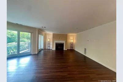 127 Harbour Close #127, New Haven, CT 06519 - Photo 11